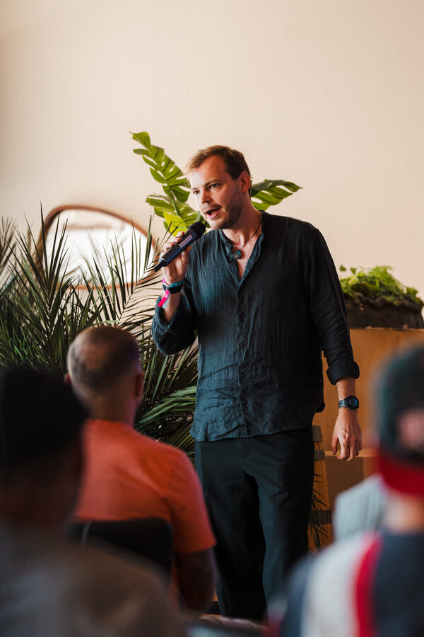 Talk auf der Crypcon-Bühne